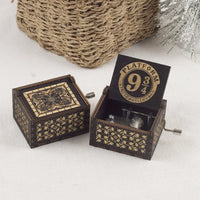 4 Style Harries Music Box Wooden Hand-cranked Retro Potters Children's Birthday Gift Surprise Gift for Couples