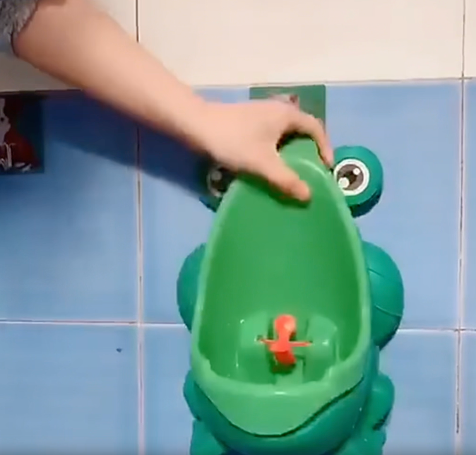 Ergonomic Frog Baby Potty for Easy Toilet Training